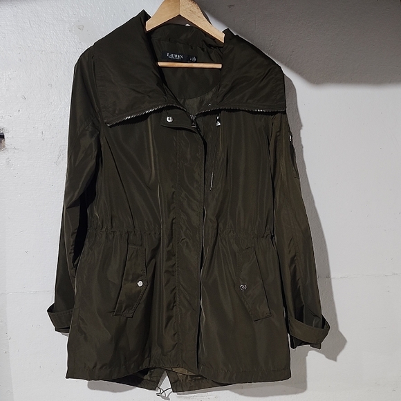 Lauren Ralph Lauren Jackets & Blazers - Lauren Ralph Lauren Olive Green Anorak Rain Jacket With Convertible Hood Size L